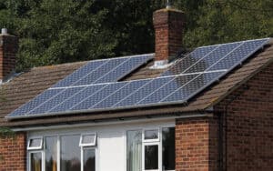 4 Reasons You Should Make Solar Energy Your Main Power Source